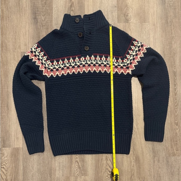 Classic New Caro Navy Sweater with Nordic Pattern - Picture 5 of 6